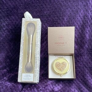 Vince Camuto Luxury Duo Face Brush & Monet Gold & Heart Stones Luxury Mirror